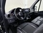 Mercedes-Benz Sprinter 319 CDI 190 PK | L2 H2 | AUTOMAAT | PRO | LED | KUNSTLEDER ZWART BEKLEDING | CAMERA | BETIMMERDE LAADRUIMTE | CARPLAY EN ANDROID AUTO | CRUISE | AIRCO | 17" LICHTMETALEN VELGEN | LUCHTGEVEERDE BESTUURDERSSTOEL