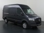 Mercedes-Benz Sprinter 319 CDI 190 PK | L2 H2 | AUTOMAAT | PRO | LED | KUNSTLEDER ZWART BEKLEDING | CAMERA | BETIMMERDE LAADRUIMTE | CARPLAY EN ANDROID AUTO | CRUISE | AIRCO | 17" LICHTMETALEN VELGEN | LUCHTGEVEERDE BESTUURDERSSTOEL
