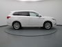 Mitsubishi Outlander PHEV Intense+ 225pk LPG-G3 360° Camera | Parkeersens. v+a | Stoel-/stuurverw. | Panoramadak | Trekhaak afneembaar