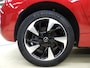 Opel Corsa-e Electric Long Range Yes 51 kWh 156pk | Stuur/Stoelverwarming | Navigatie | Sportstoelen | Full-LED | Parkeersensoren | !!