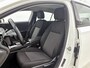 Mercedes-Benz A-klasse 180 Business Solution Ledkoplampen | Achteruitrijcamera | Spiegelpakket | Licht- en zicht pakket. Inclusief 24 maanden MB Certified garantie voor Europa.