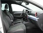 SEAT Ibiza 1.0 EcoTSI FR Business Connect | Apple Carplay | Navigatie | Achteruitrij camera | Parkeersensoren voor en achter | Stoelverwarming | Voorstoelen verwarmd | Sportstoelen ||
