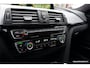BMW 3-Serie 330i M-Pakket | Head-up | Schuif/Kanteldak | Dealer | 330