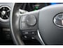 Toyota Auris 1.8 Hybrid Executive Automaat | Climate control met gescheiden z