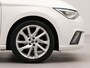 SEAT Ibiza 1.0 EcoTSI FR Business Connect | Apple Carplay | Navigatie | Achteruitrij camera | Parkeersensoren voor en achter | Voorstoelen verwarmd | Sportstoelen |