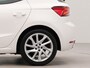 SEAT Ibiza 1.0 EcoTSI FR Business Connect | Apple Carplay | Navigatie | Achteruitrij camera | Parkeersensoren voor en achter | Voorstoelen verwarmd | Sportstoelen |