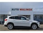 BMW X1 sDrive20i 180pk Automaat | Panoramdak | Carplay | Head Up | Achteruitrij camera |Stoelverwarming | Dealer Metallic Lak