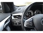 BMW X1 sDrive20i 180pk Automaat | Panoramdak | Carplay | Head Up | Achteruitrij camera |Stoelverwarming | Dealer Metallic Lak