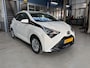Toyota Aygo 1.0 VVT-i 72pk 5D x-play | Navigatie | Camera | Airco | NAP | Rijklaar prijs!