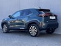 Toyota Yaris Cross 1.5 Hybrid 115 Dynamic Automaat / Fabrieksgarantie tot 10 jaar mogelijk* / Stuur- en stoelverwarming / Navigatie / Apple Carplay Android / 17" LM wielen /