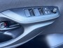 Toyota Yaris Cross 1.5 Hybrid 115 Dynamic / Fabrieksgarantie tot 10 jaar mogelijk* / Stuur- en stoelverwarming / Navigatie / Apple Carplay Android / 17" LM wielen /