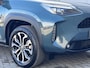 Toyota Yaris Cross 1.5 Hybrid 115 Dynamic Automaat / Fabrieksgarantie tot 10 jaar mogelijk* / Stuur- en stoelverwarming / Navigatie / Apple Carplay Android / 17" LM wielen /