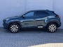 Toyota Yaris Cross 1.5 Hybrid 115 Dynamic Automaat / Fabrieksgarantie tot 10 jaar mogelijk* / Stuur- en stoelverwarming / Navigatie / Apple Carplay Android / 17" LM wielen /