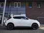 Nissan Juke 1.6 Turbo NISMO | 200 PK | Achteruitrijcamera | Lichtmetalen velgen | Climate control | Sportstoelen | Keyless entry en start | Extra getint glas | Unieke uitvoering