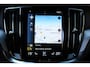 Volvo V60 2.0 B3 Momentum 163PK Automaat | Lederen bekleding | Parkeercamera | Apple/Android Carplay