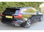 Volvo V60 2.0 B3 Momentum 163PK Automaat | Lederen bekleding | Parkeercamera | Apple/Android Carplay