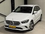 Mercedes-Benz B-klasse 250 e Business | navi | leder | sfeer verlichting | trekhaak |