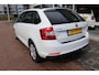 Skoda Rapid Spaceback 1.2 TSI Greentech JOY Automaat. Panoramadak, navigatie.