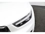 Volvo XC40 T5 Recharge R-Design | Panoramadak | Adaptieve Cruise control | Stoel en stuurwielverwarming | Trekhaak | Parkeersensoren voor en achter |
