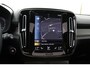 Volvo XC40 T5 Recharge R-Design | Panoramadak | Adaptieve Cruise control | Stoel en stuurwielverwarming | Trekhaak | Parkeersensoren voor en achter |