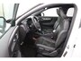 Volvo XC40 T5 Recharge R-Design | Panoramadak | Adaptieve Cruise control | Stoel en stuurwielverwarming | Trekhaak | Parkeersensoren voor en achter |