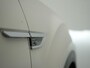 Volkswagen T-Roc 1.5 TSI R-Line Automaat - Apple Carplay/Android Auto - Camera - Stoelverwarming - LED - Climatronic