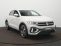 Volkswagen T-Roc 1.5 TSI R-Line Automaat - Apple Carplay/Android Auto - Camera - Stoelverwarming - LED - Climatronic