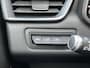 Renault Clio 1.0 TCe Intens / PARKEERSENSOREN / APPLE CARPLAY / ANDROID AUTO / LICHT METALEN VELGEN 16 INCH