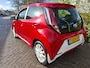 Toyota Aygo 1.0 VVT-i x-play sport white