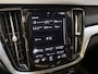 Volvo V60 2.0 B4 Business Pro | R-Design | Stoel/Stuurverwarming | Camera | Navi | Panoramadak