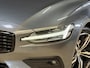 Volvo V60 2.0 B4 Business Pro | R-Design | Stoel/Stuurverwarming | Camera | Navi | Panoramadak