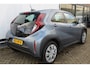 Toyota Aygo X 1.0 VVT-i MT Play Stoelverwarming l Achteruitrijcamera l Start-stop knop l Apple carplay/ Android auto