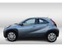 Toyota Aygo X 1.0 VVT-i MT Play Stoelverwarming l Achteruitrijcamera l Start-stop knop l Apple carplay/ Android auto