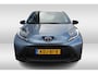 Toyota Aygo X 1.0 VVT-i MT Play Stoelverwarming l Achteruitrijcamera l Start-stop knop l Apple carplay/ Android auto