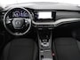 Skoda Octavia Combi 1.0 e-TSI Business Edition | Carplay | Navigatie | Camera | Full LED | Parkeerhulp | Cruise control | Digital Cockpit | Climate Control
