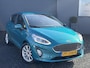 Ford Fiesta 1.0 EcoBoost Titanium 2e Eigenaar,Navi,Camera,Trekhaak,102pk,B&O Audio,6 Bak,Pdc V+A,Clima,Cruise,N.A.P,Lm velgen,Apk tot 08-2026