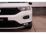 Volkswagen T-Roc 1.5 TSI Sport | Pano | Trekhaak | LED | Carplay | Camera | Virtual Cockpit | PDC