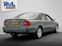 Volvo S80 2.4 Elite Automaat * Origineel Nederlands * Carplay Trekhaak Leder Climate-control Cruise