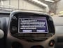 Toyota Aygo 1.0 VVT-i 72pk 5D x-play | Apple carplay / Android auto | Camera | Airco | All season banden | NAP | Rijklaar prijs!