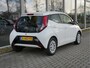 Toyota Aygo 1.0 VVT-i x-play Automaat | CarPlay | Achteruitrijcamera | Airco