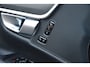 Volvo V90 T5 R-Design | Panormadak | Head-Up Display | Trekhaak | Stoelverwarming | Camera | Adaptive Cruise |