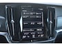 Volvo V90 T5 R-Design | Panormadak | Head-Up Display | Trekhaak | Stoelverwarming | Camera | Adaptive Cruise |