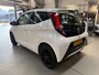 Toyota Aygo 1.0 VVT-i 72pk 5D x-play | Apple carplay / Android auto | LM Velgen | Camera | Airco | All season banden | NAP | Rijklaar prijs!