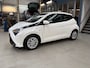 Toyota Aygo 1.0 VVT-i 72pk 5D x-play | Apple carplay / Android auto | Camera | Airco | All season banden | NAP | Rijklaar prijs!