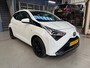 Toyota Aygo 1.0 VVT-i 72pk 5D x-play | Apple carplay / Android auto | LM Velgen | Camera | Airco | All season banden | NAP | Rijklaar prijs!