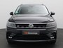 Volkswagen Tiguan Allspace 1.5 TSI Highline Business R 7p. 150PK DSG Trekhaak, 20", Black Style, Head-Up Display, Achteruitrijcamera, Alarm, Keyless