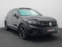 Volkswagen Touareg 3.0 TSi eHybrid 4MOTION R 463PK Aut. matrix led, trekhaak, panoramadak, 360gr. camera, leder, luchtvering, keyless, stuur-stoelverwarming, Dynaudio, head-up display, 22" lichtmetaal