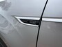 Volkswagen T-Roc 1.5 TSI R-Line A.Camera | IQ.Light | 150Pk | Stuurverwarming |