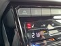 Volkswagen T-Roc 1.5 TSI R-Line A.Camera | IQ.Light | 150Pk | Stuurverwarming |