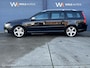 Volvo V70 2.0T R-Edition / NETJES / APK 04-2027 / 2e EIGENAAR!